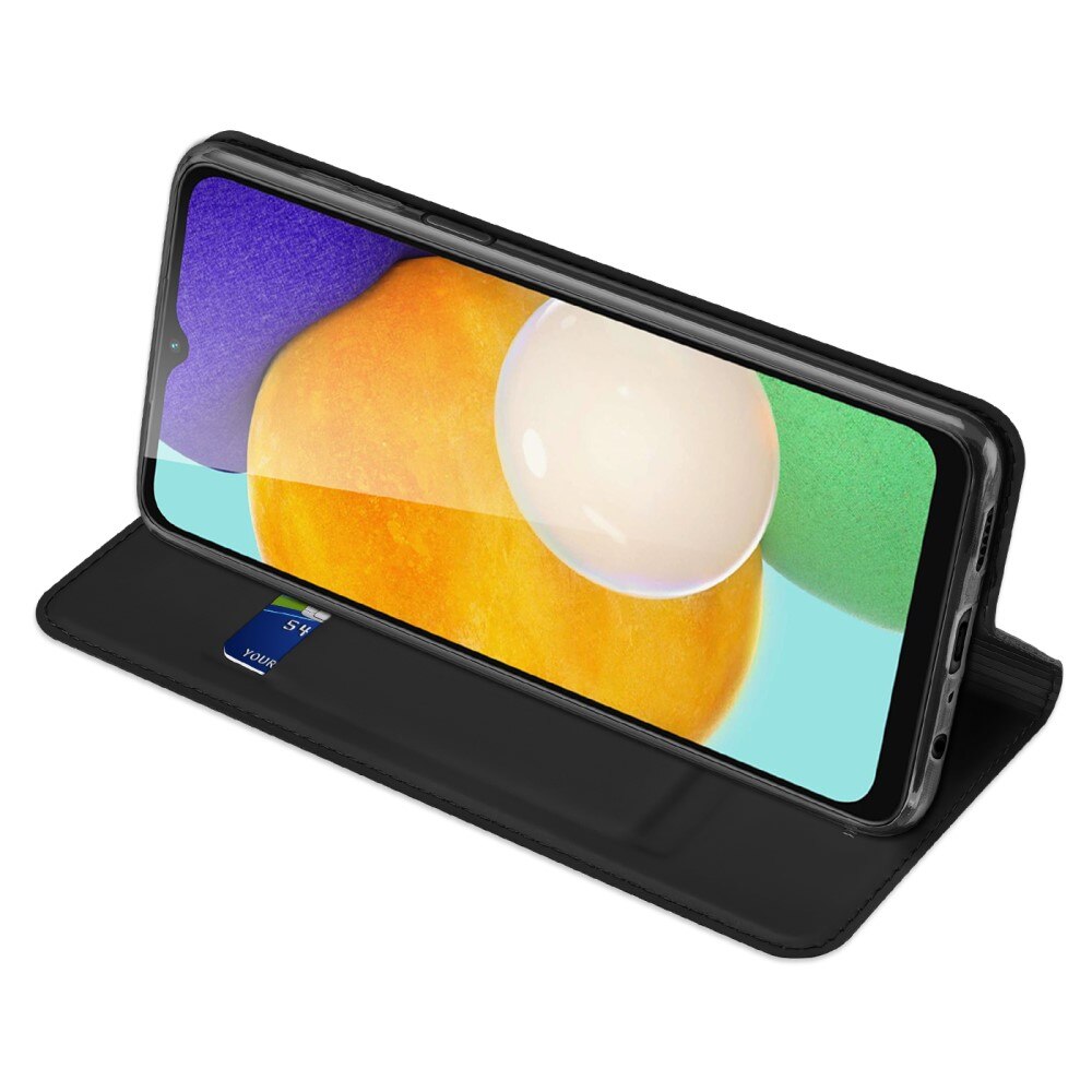 Skin Pro Series Samsung Galaxy A04s - Svart