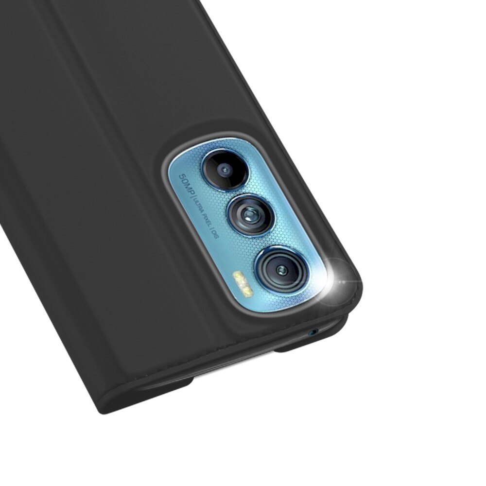 Skin Pro Series Motorola Edge 30 - Svart
