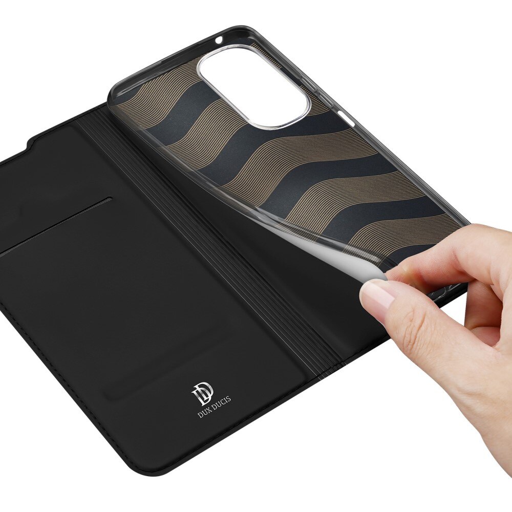 Skin Pro Series Motorola Edge 30 - Svart