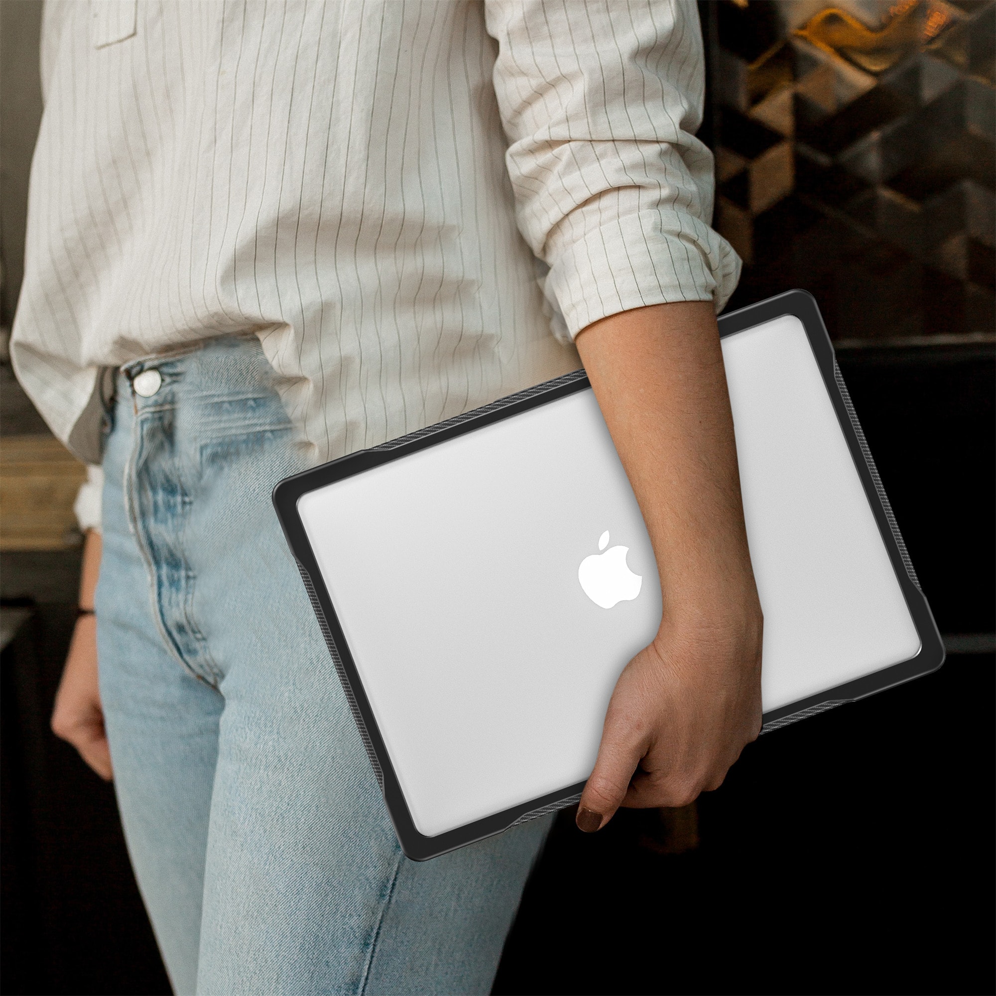 Støtsikkert Deksel Apple MacBook Pro 14 2025 Gjennomsiktig