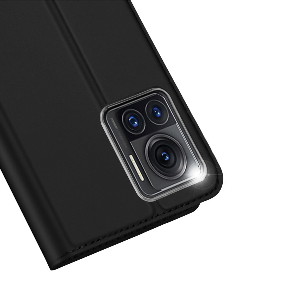Skin Pro Series Motorola Edge 30 Ultra - Svart
