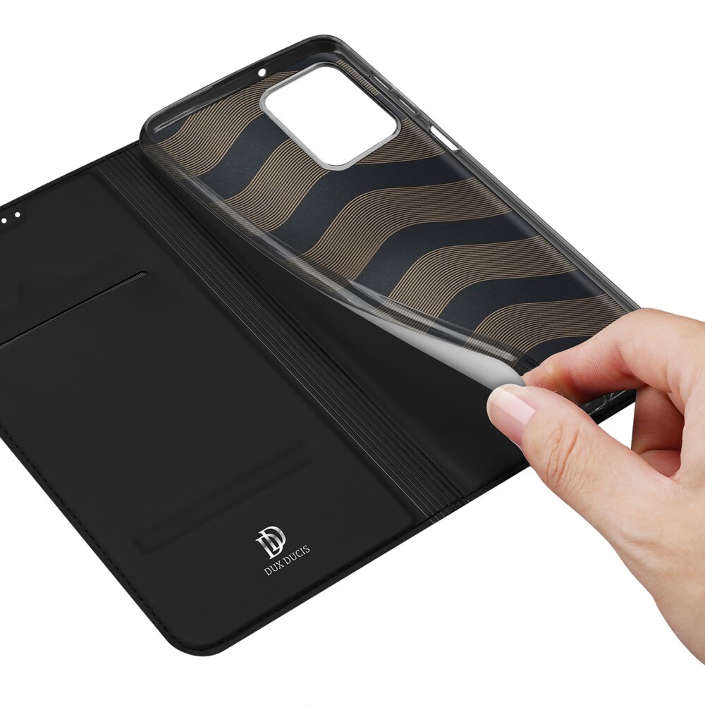 Skin Pro Series Motorola Moto G53 - Svart