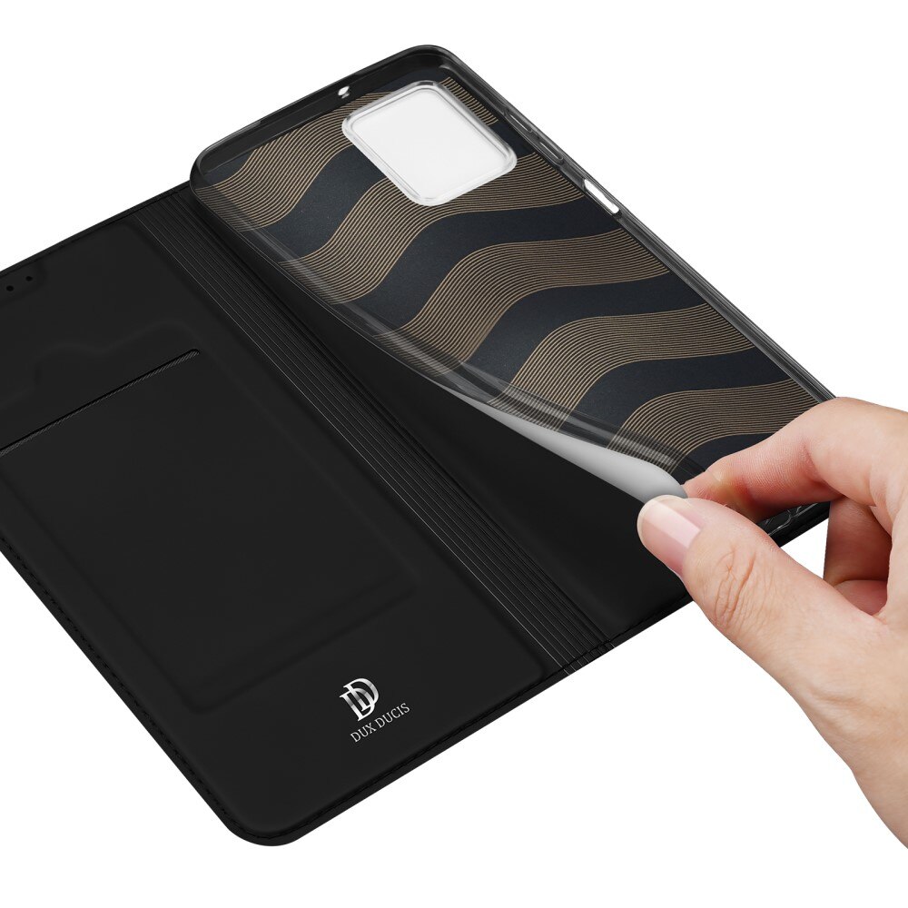 Skin Pro Series Motorola Moto G73 - Svart