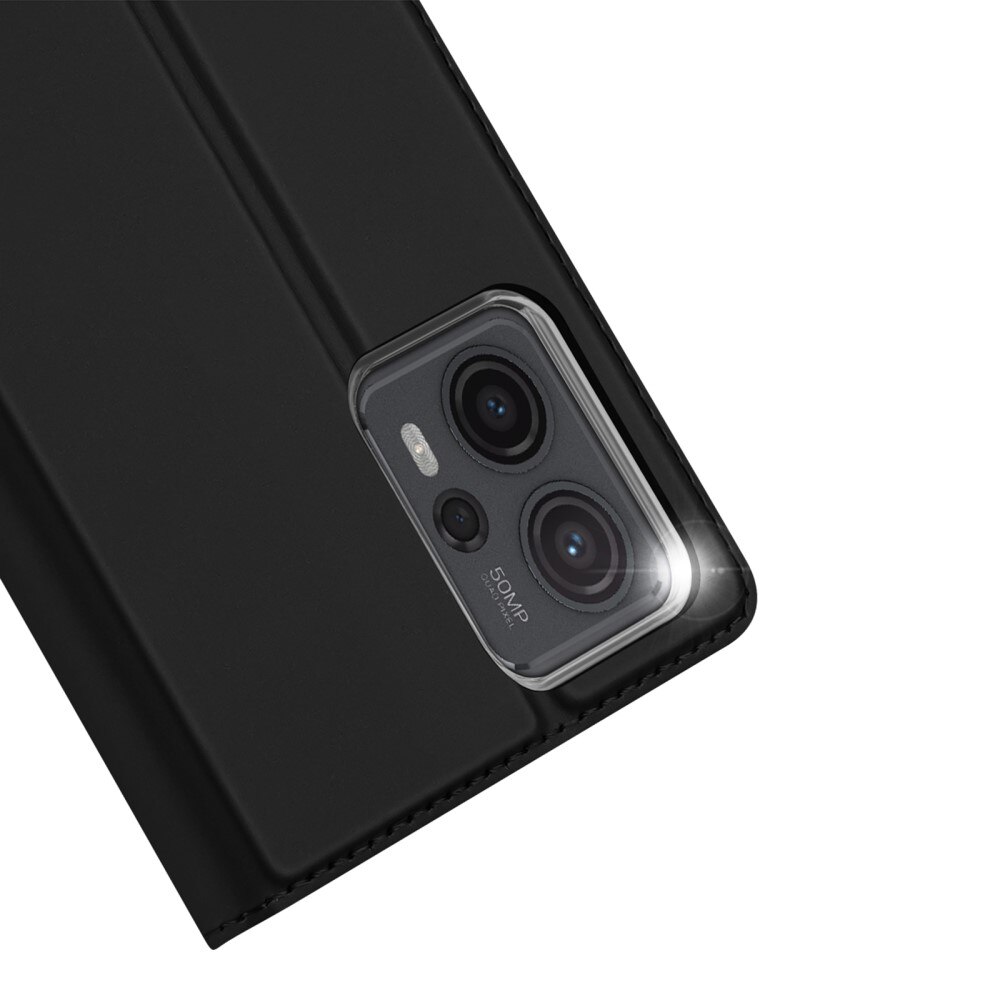 Skin Pro Series Motorola Moto G23 - Svart