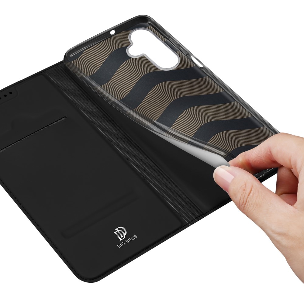 Skin Pro Series Samsung Galaxy A24 - Svart
