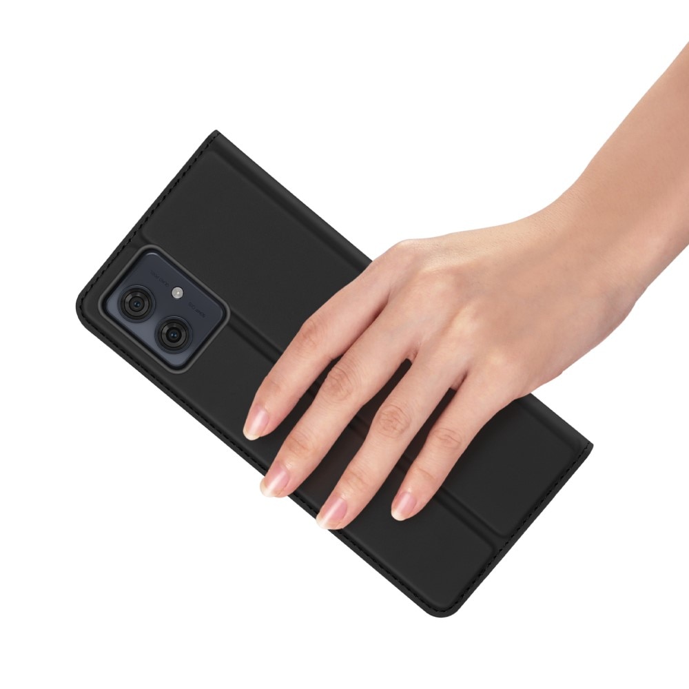 Skin Pro Series Motorola Moto G54 - Svart