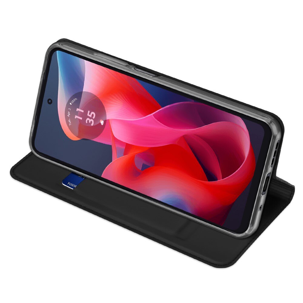 Skin Pro Series Motorola Moto E14 - Svart
