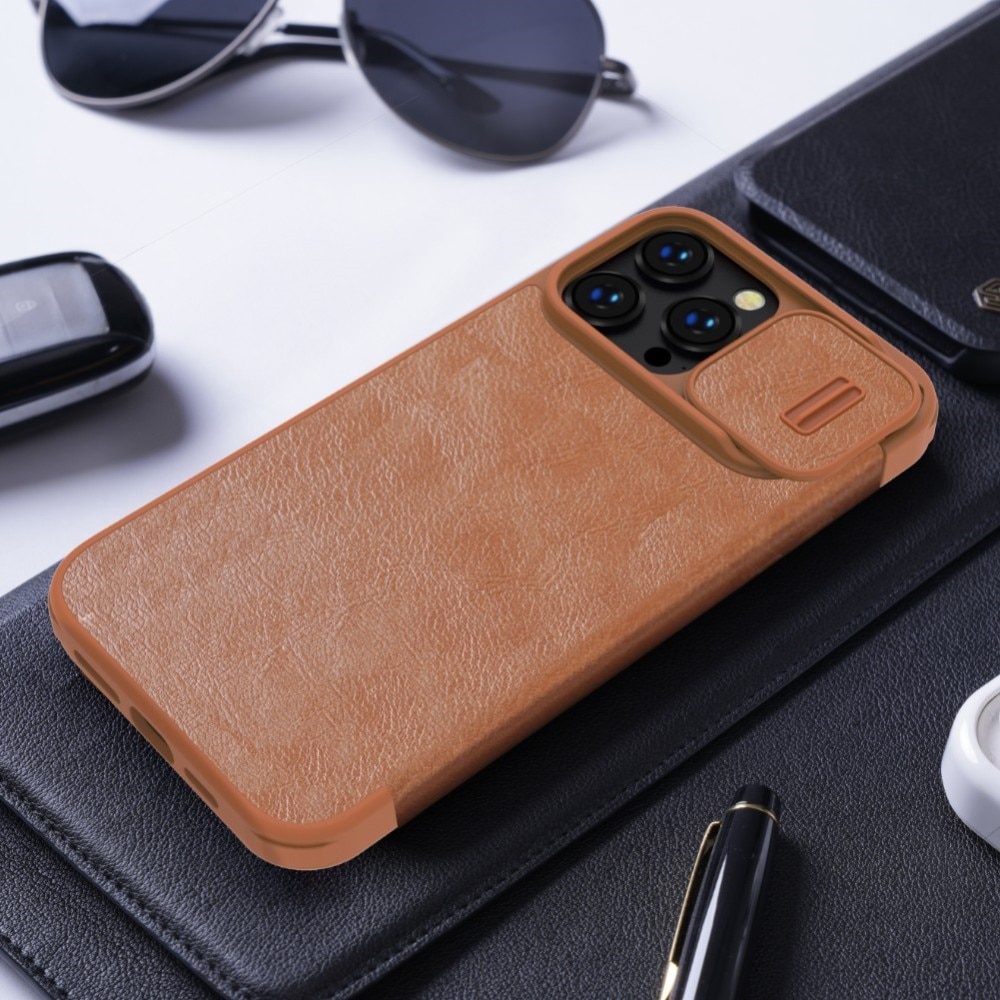 Qin Pro Camshield iPhone 14 Pro Max Brown