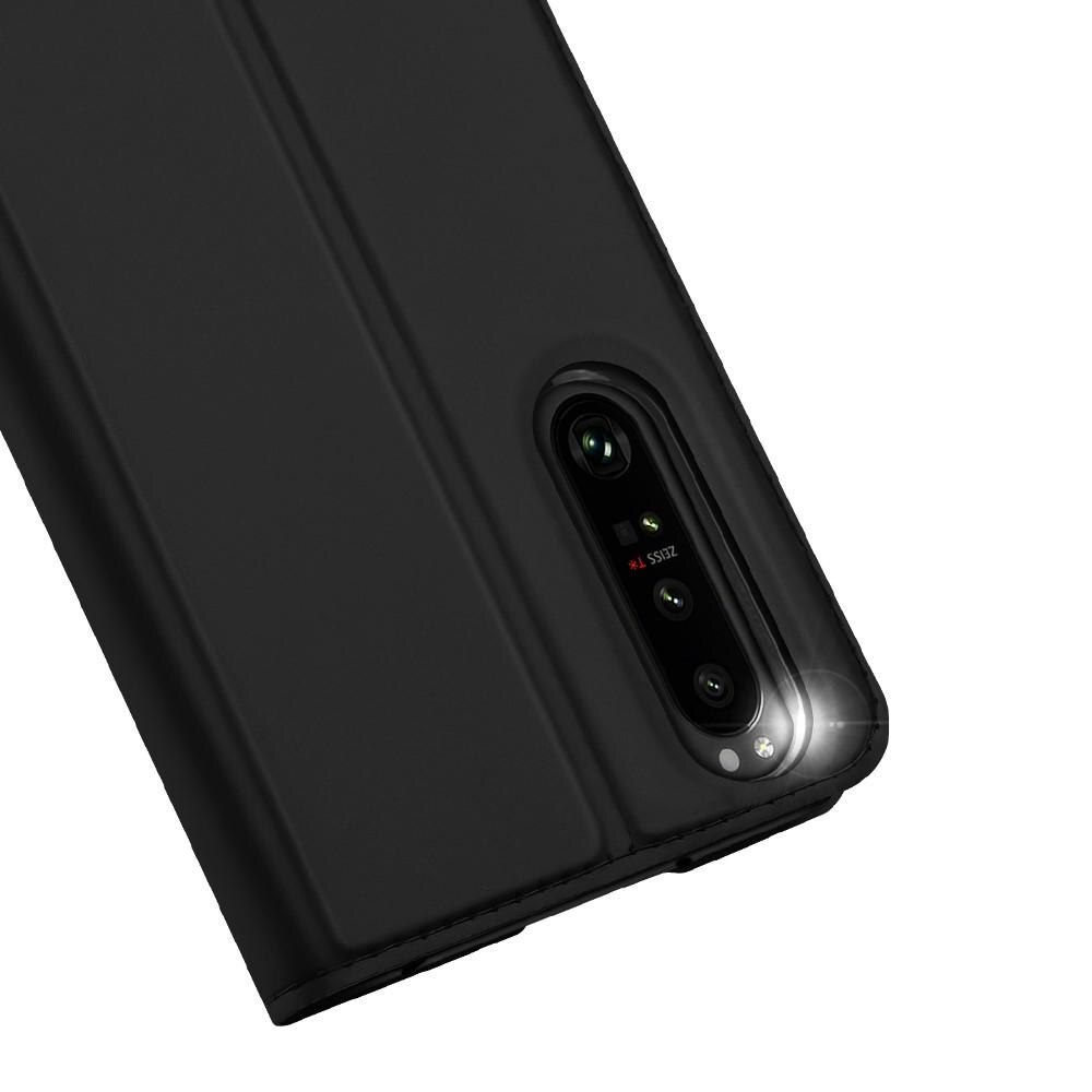 Skin Pro Series Sony Xperia 1 III  - Black