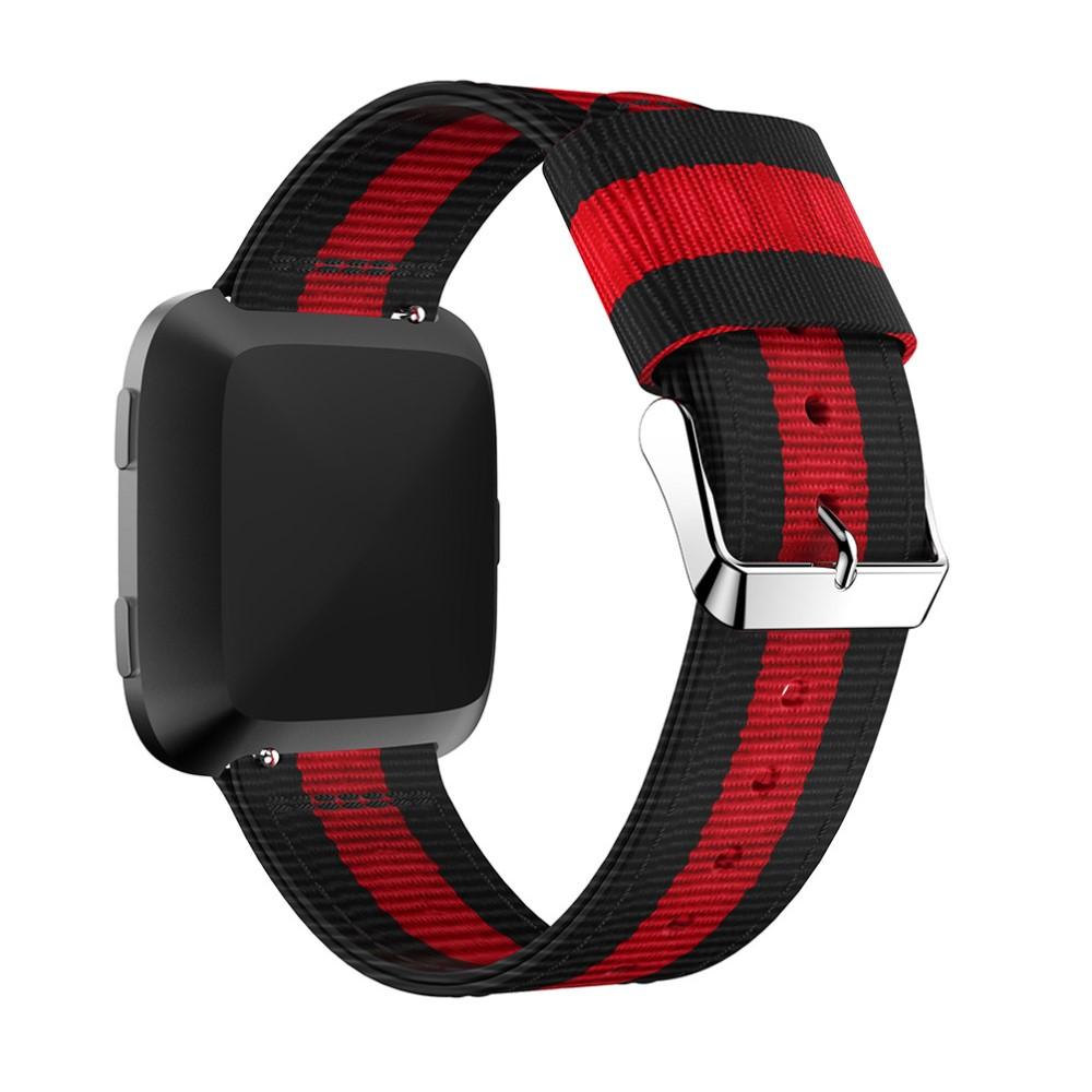 Nylonarmbånd Fitbit Versa/Versa 2 svart/rød